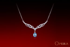 Diamonds and pearl white gold 18k necklace