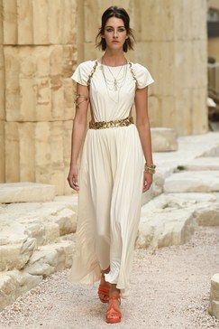 White long dress with golden belt and trims Chanel resort 2018 Greek Goddess