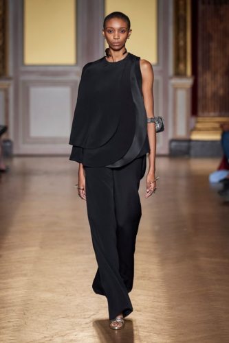 Antonio Grimaldi Fall Winter 2019 Couture asymmetric black dress