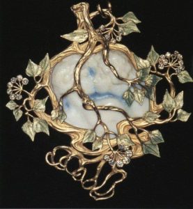 Rene Lalique diamonds and enamel golden brooch