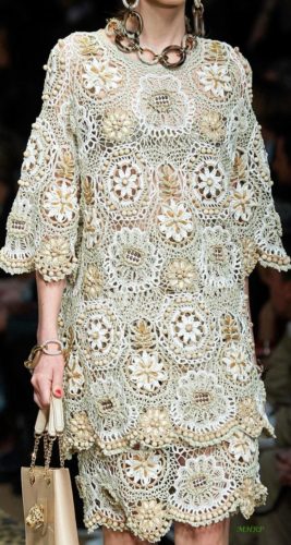 Crochet clothes - fashion trend for 2021