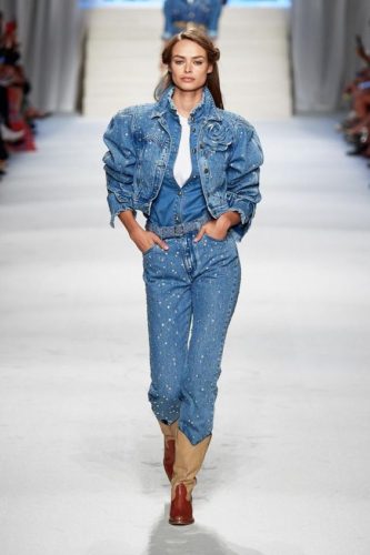 Blue jeans with jacket Philosophy di Lorenzo Serafini Spring 2020