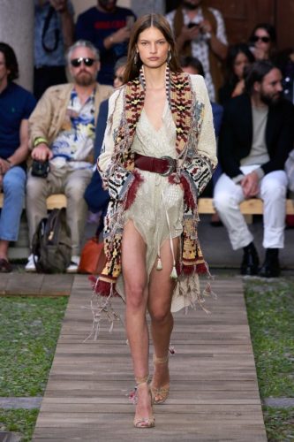 Beige dress with burgundy belt and crochet jacket Etro Spring 2020 Ready-to-wear
