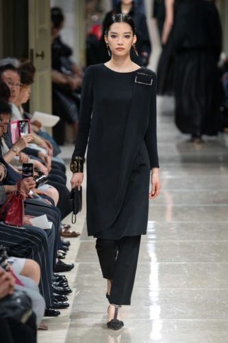 Black asymmetric dress Giorgio Armani Resort 2020