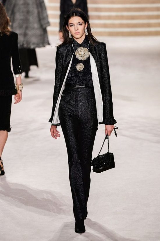 Black pants suit Chanel Pre-Fall 2020 | Fab Fashion Blog