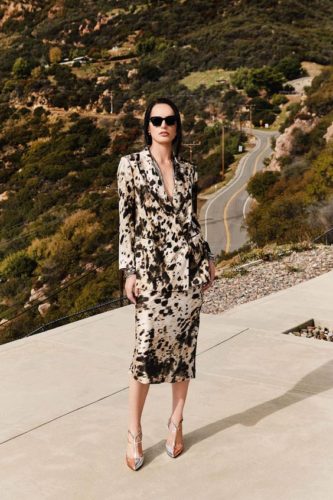 Skirt suit L'Agence Pre-Fall 2020 fashion show