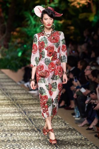 Roses outfit Dolce - Gabbana Spring 2020 Ready-to-Wear
