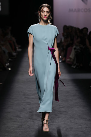 Green chiffon dress with lilac bow belt Marcos Luengo Primavera Spring Summer Verano 2020 collection