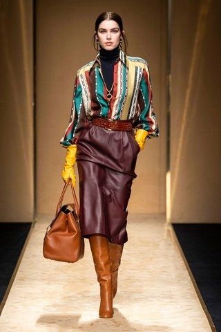 Leather skirt fall winter 2020 Luisa Spagnoli