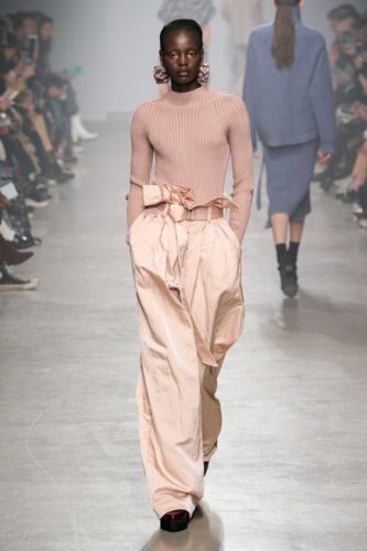 Oversized pants and sweater Christian Wijnants Fall 2020 Ready-to-Wear