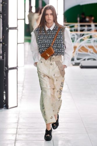 Grey vest and beige pants Louis Vuitton Spring 2021 Ready-to-Wear collection
