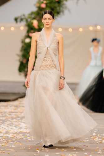 Light grey long dress Chanel Spring 2021 Couture Collection